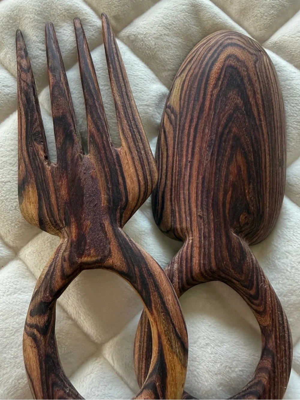 VTG Hand Carved Wooden Giraffe Salad Servers Spoon Fork Set Safari Boho African